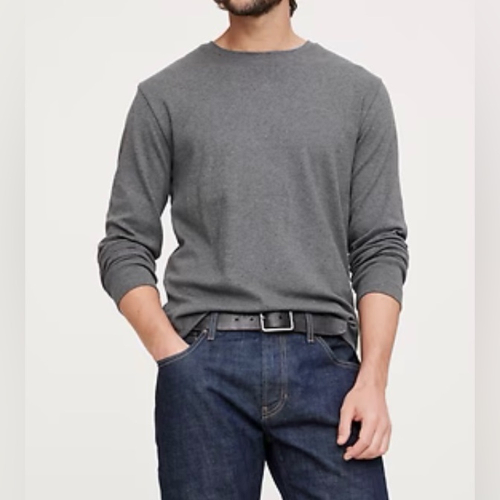 Banana Republic Men’s Luxury-Touch Long Sleeve T-Shirt Dark Gray Small